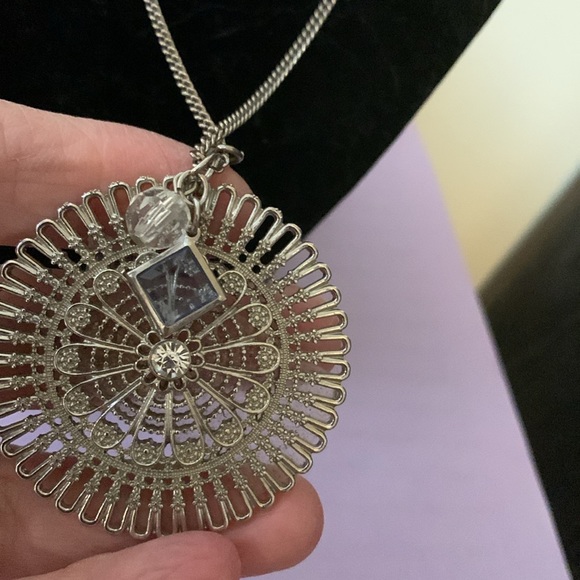 Beautiful Express jewelry necklace, 32” - Picture 3 of 4